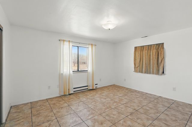 66 Manzano Drive, Los Lunas, NM 87031