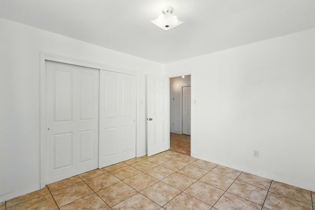 66 Manzano Drive, Los Lunas, NM 87031