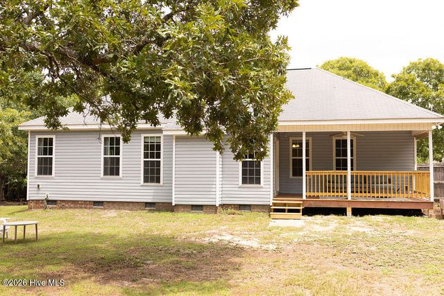 38 Cross Roads Court, Broadway, NC 27505