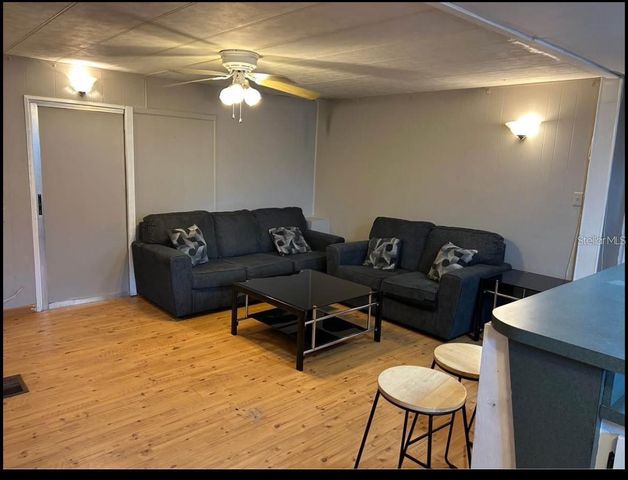 5271 77TH STREET N, St Petersburg, FL 33709