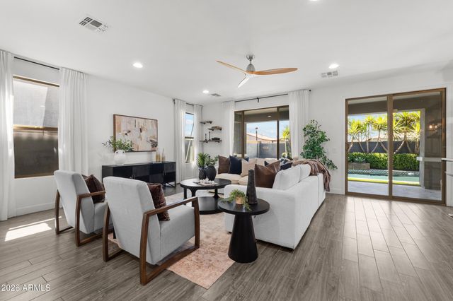 4343 E Rawhide Street, Gilbert, AZ 85296