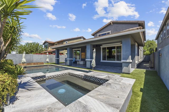 4343 E Rawhide Street, Gilbert, AZ 85296