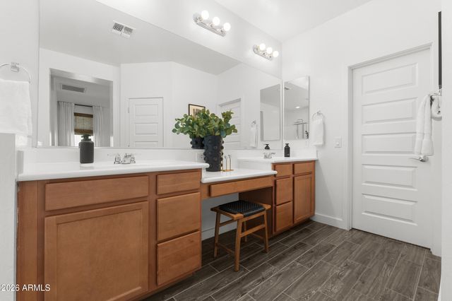 4343 E Rawhide Street, Gilbert, AZ 85296