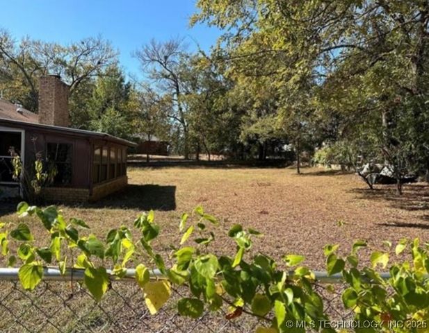 5616 Stonecreek, Durant, OK 74701