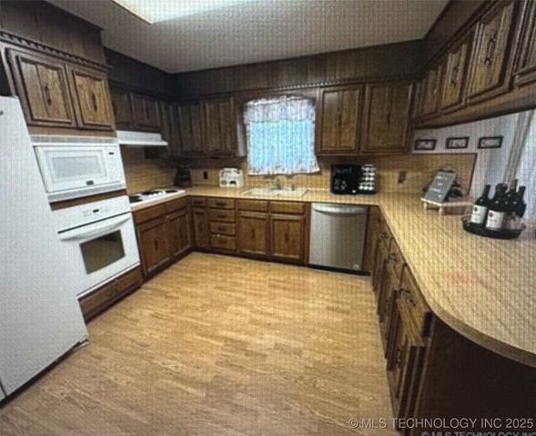 5616 Stonecreek, Durant, OK 74701