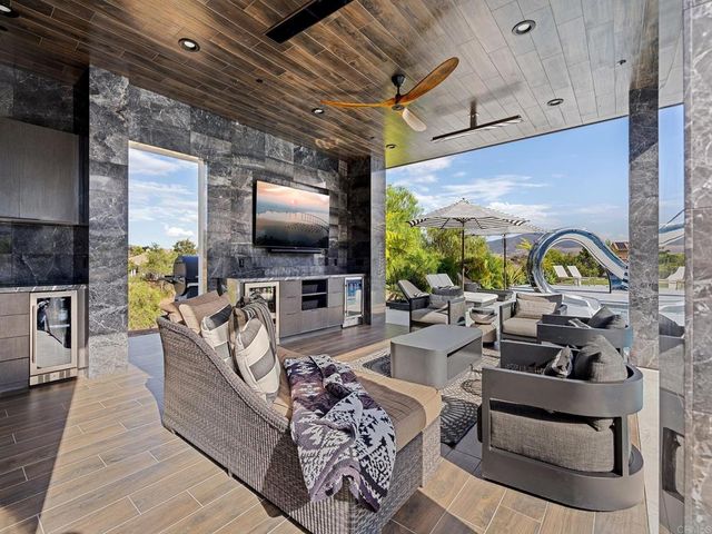15441 Artesian Ridge Road, San Diego, CA 92127