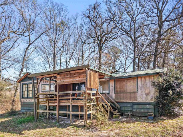 1745 Raintree Lake Cir, Big Sandy, TX 75755