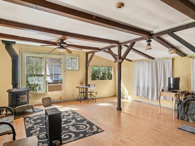 1745 Raintree Lake Cir, Big Sandy, TX 75755