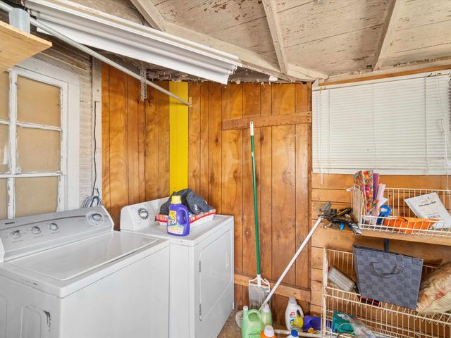 1745 Raintree Lake Cir, Big Sandy, TX 75755