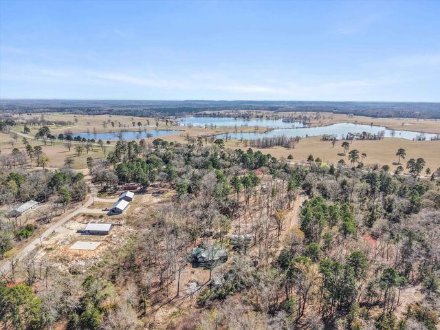 1745 Raintree Lake Cir, Big Sandy, TX 75755