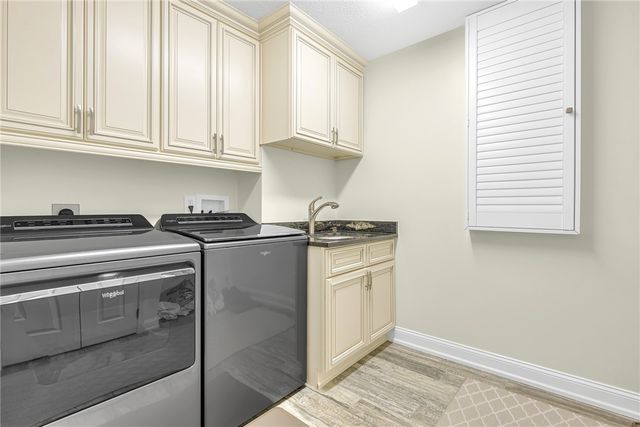 216 Adams Pointe Blvd 8, Adams Twp, PA 16046