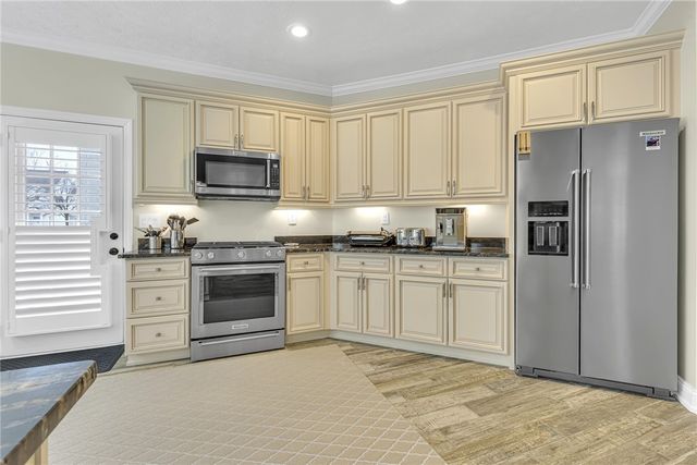 216 Adams Pointe Blvd 8, Adams Twp, PA 16046