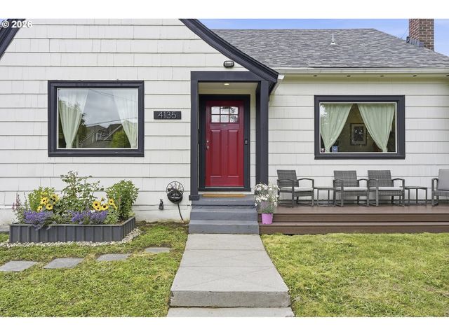 4135 Ne MULTNOMAH St, Portland, OR 97232