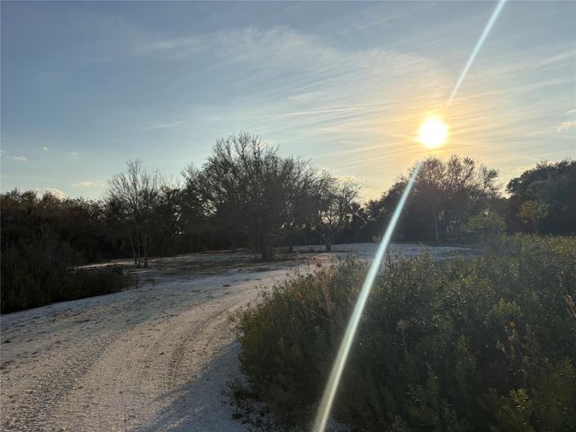 21820 NW 278th Street, Okeechobee, FL 34972