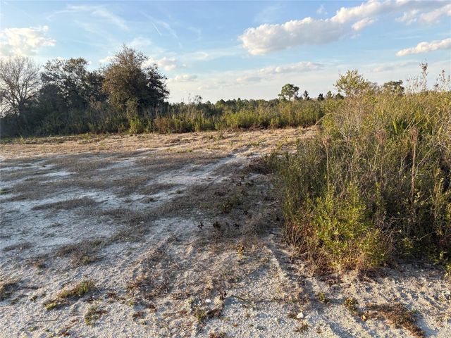 21820 NW 278th Street, Okeechobee, FL 34972