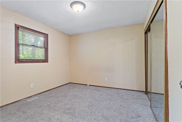 11 Malvern Lane, Bella Vista, AR 72714