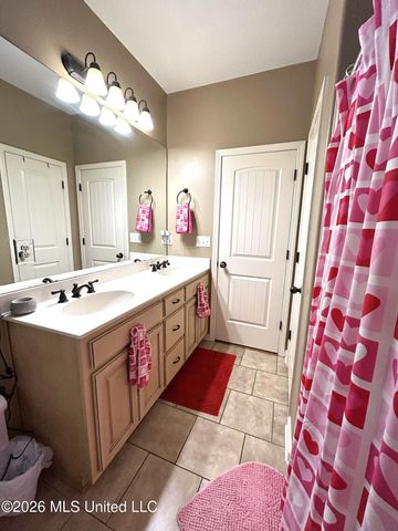 3426 Westwind Drive, Nesbit, MS 38651