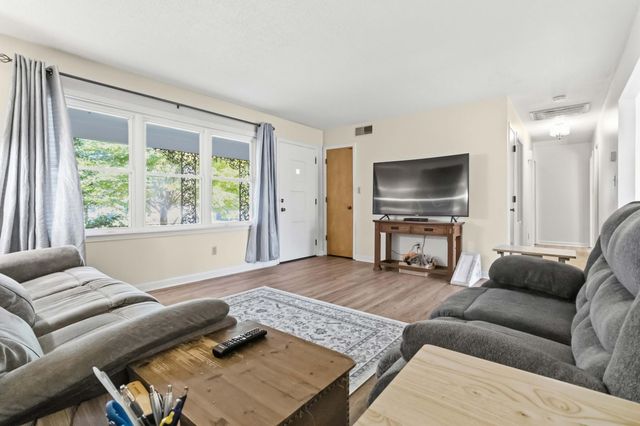 233 Mimosa Avenue, Somerset, KY 42503