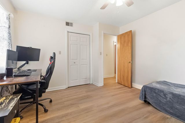 233 Mimosa Avenue, Somerset, KY 42503