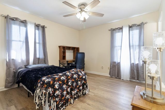 233 Mimosa Avenue, Somerset, KY 42503
