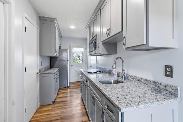 233 Mimosa Avenue, Somerset, KY 42503