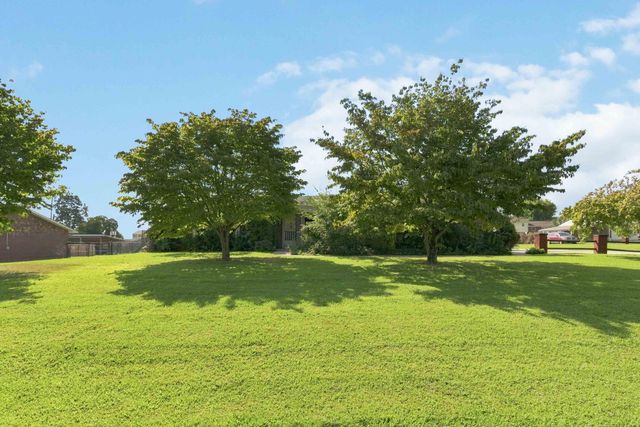 233 Mimosa Avenue, Somerset, KY 42503