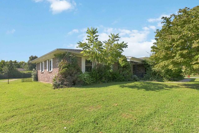 233 Mimosa Avenue, Somerset, KY 42503