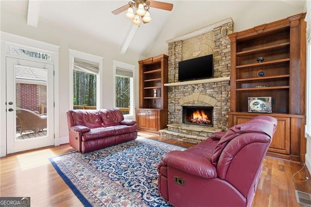 102 Townsend Pass, Alpharetta, GA 30004