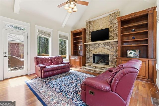 102 Townsend Pass, Alpharetta, GA 30004