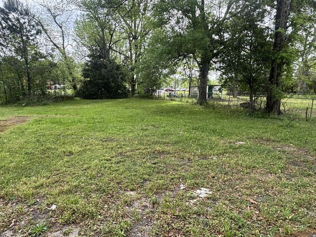 1219&1221 Dewey St., Hattiesburg, MS 39401