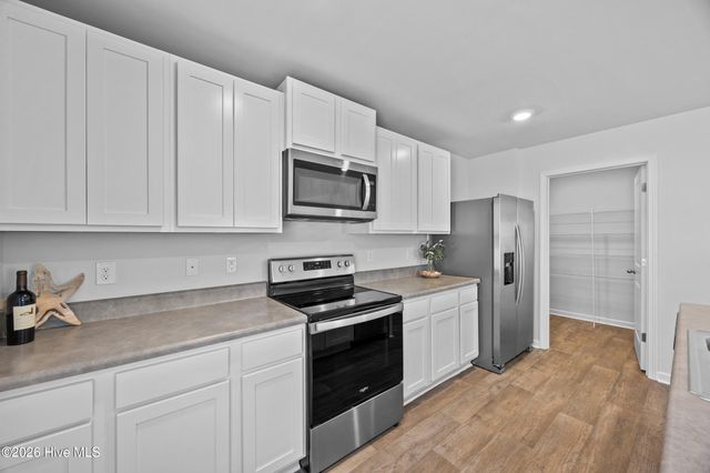 756 Buckeye Road NE, Leland, NC 28451