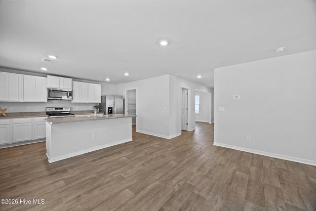 756 Buckeye Road NE, Leland, NC 28451