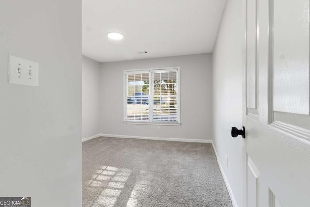 2110 Meadow View Court, Grayson, GA 30017