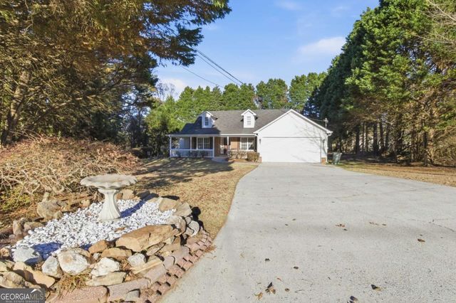 2110 Meadow View Court, Grayson, GA 30017