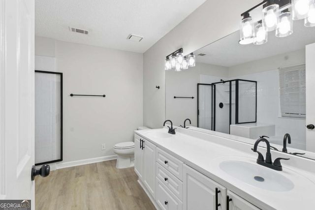 2110 Meadow View Court, Grayson, GA 30017