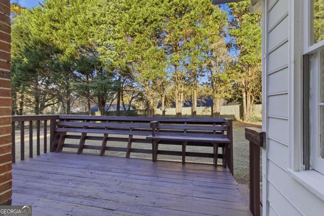 2110 Meadow View Court, Grayson, GA 30017