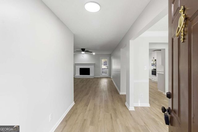 2110 Meadow View Court, Grayson, GA 30017