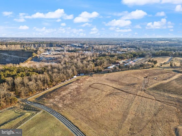 15809 DELANEY CHASE WAY, Centreville, VA 20120