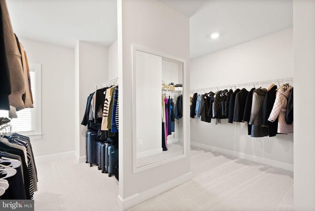 15809 DELANEY CHASE WAY, Centreville, VA 20120