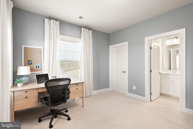 15809 DELANEY CHASE WAY, Centreville, VA 20120