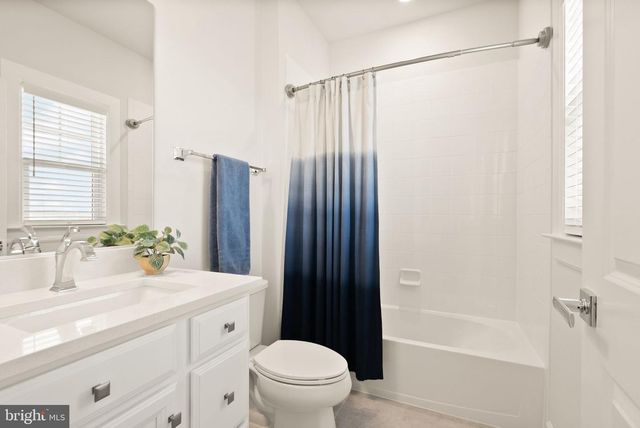 15809 DELANEY CHASE WAY, Centreville, VA 20120