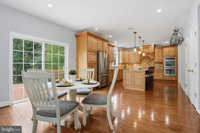 206 MEETINGHOUSE LN, Phoenixville, PA 19460