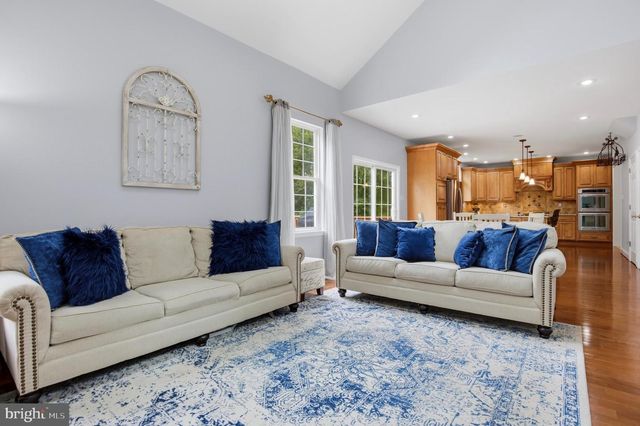 206 MEETINGHOUSE LN, Phoenixville, PA 19460