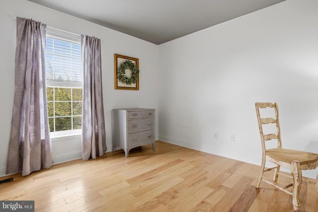 206 MEETINGHOUSE LN, Phoenixville, PA 19460