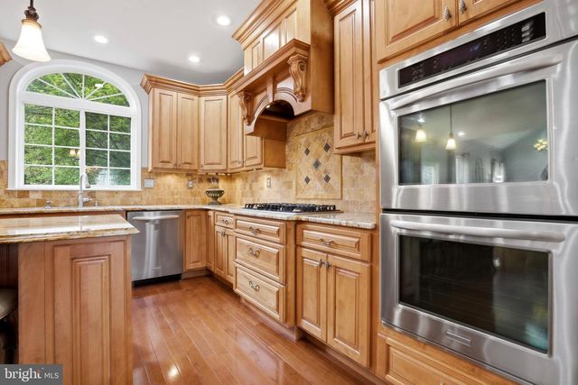 206 MEETINGHOUSE LN, Phoenixville, PA 19460
