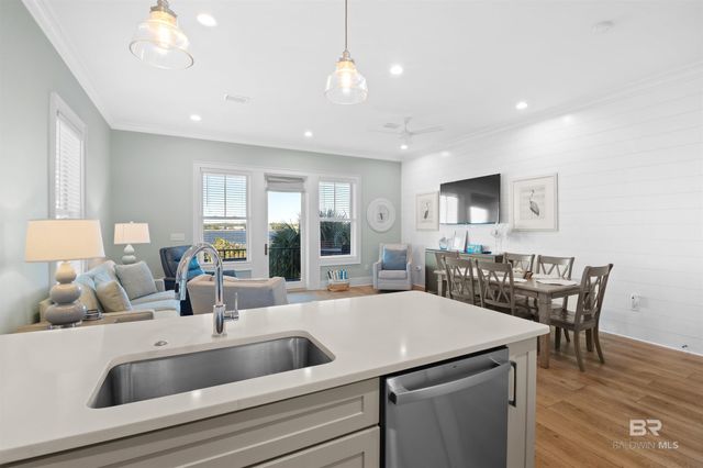 1592 W Beach Boulevard Q, Gulf Shores, AL 36542