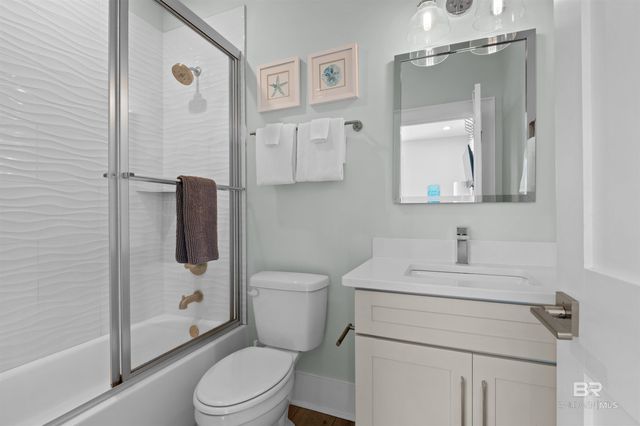 1592 W Beach Boulevard Q, Gulf Shores, AL 36542