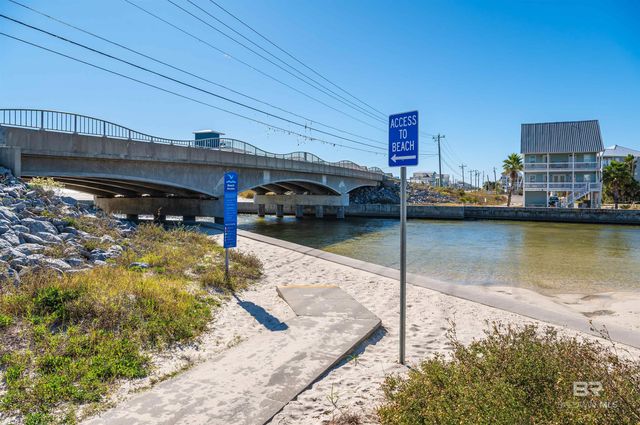 1592 W Beach Boulevard Q, Gulf Shores, AL 36542