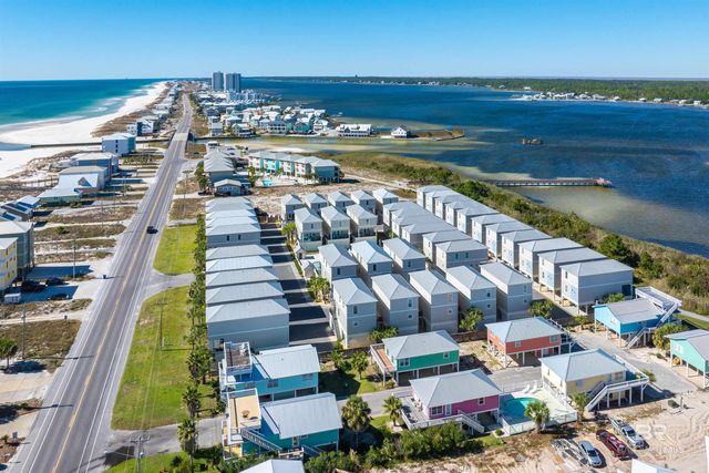 1592 W Beach Boulevard Q, Gulf Shores, AL 36542