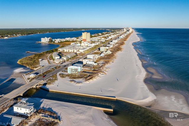1592 W Beach Boulevard Q, Gulf Shores, AL 36542